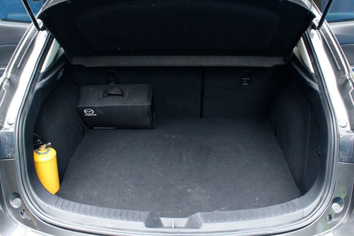 Mazda 3 2.0 Touring