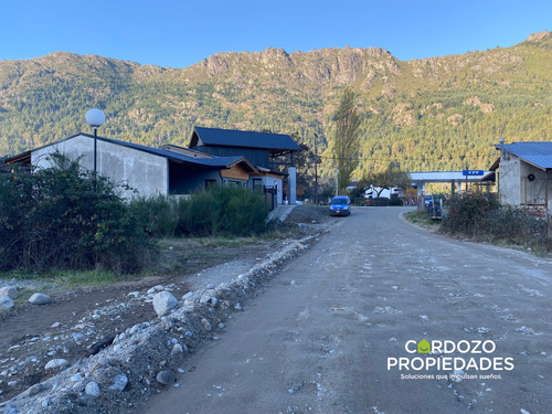 En Venta Terrenos En Lago Puelo, Chubut. A Metros De La Ypf.