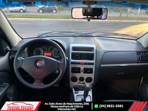 Fiat Palio ELX DUALOGIC 1.8 MPI FLEX 8V 4P