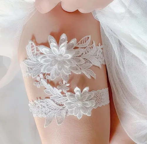 Liguero De Boda En Caja De Regalo Para Novia - Tul Blanco Marfil Y Rosa, Con Mensaje Especial, Modelo WG1127