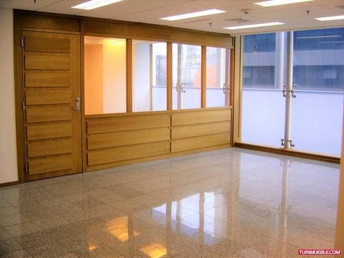Imagen 4 de 12 de Oficinas En Venta El Rosal 540 M2