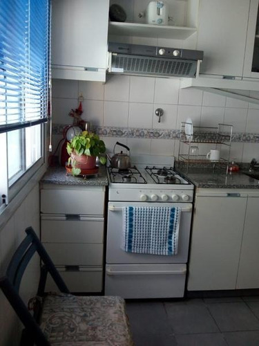 Departamento - Florida Mitre/este 2ambientes Con Balcón Y Baulera