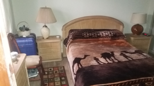 Atención Inversionistas!!! 2 Apartamentos En Un Mismo Padron, 1, De 2 Dormitorios, Li./com, Coc. C/oficce Y Baño. Otro; Liv/com, 1 Dorm, Kitchenette, Baño Y Lindo Patio!!! Documentacion En Regla