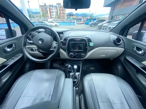 Renault Captur 2.0 Intens Automática