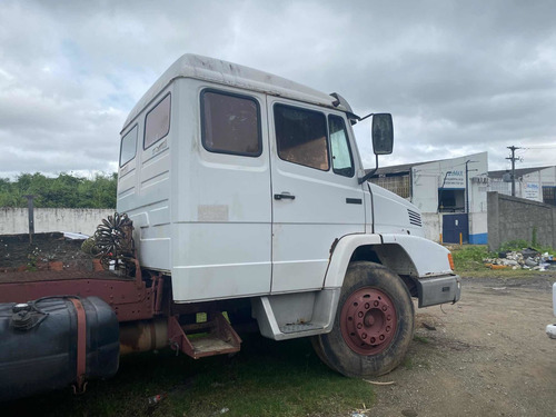Imagem 2 de 6 de Mercedes Benz 1630