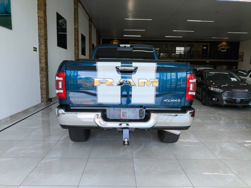RAM Ram 2500 6.7 Laramie Cab. Dupla 4x4 Aut. 4p