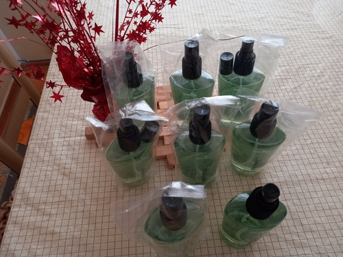 Imagem 5 de 6 de Promoção 8 Unidades Colônia Desodorante Musk Odorata