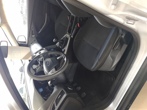 Imagen 8 de 18 de Ford Focus Iii 2016 1.6 Sedan S