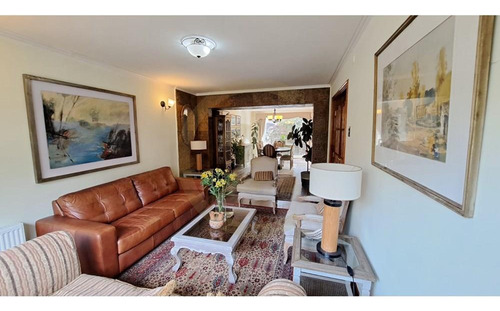 Venta Amplia Casa 5d En Avda Alemana, Concepción