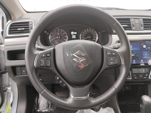 Imagen 13 de 18 de Suzuki Ciaz 2023