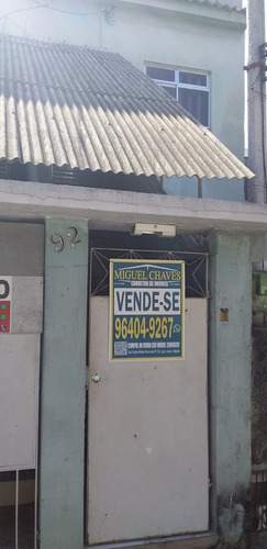 Casas Tipo Apartamento, Novas.