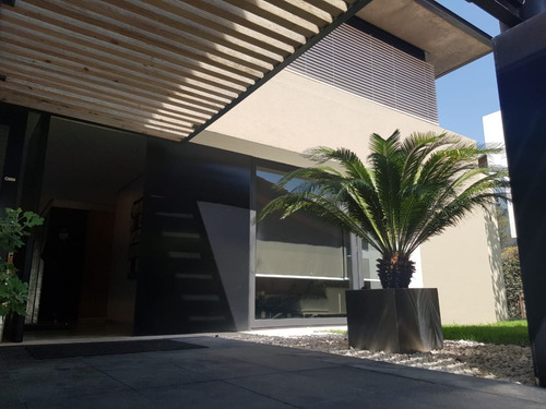 Imagen 4 de 25 de Casa En Venta El Campanario, Querétaro Campo De Golf Y Lago.