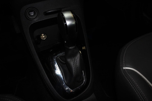 Imagen 4 de 15 de Renault Captur Intense Cvt 2018