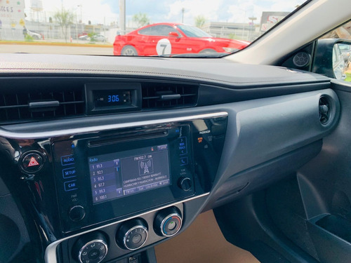 Imagen 12 de 14 de Toyota Corolla Base Modelo 2018