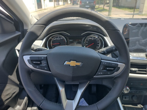 Imagen 12 de 13 de Chevrolet Onix Premier Turbo