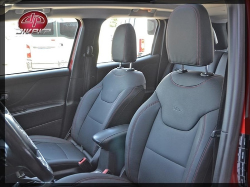Jeep Renegade 1.8 Flex Longitude Automático