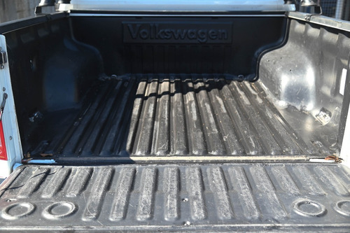 Imagen 9 de 16 de Amarok Dc Tdi 140 Cv M 4x2 Eu5 Taraborelli Usados Entre Rios