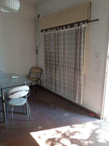 Imagen 3 de 14 de Oportunidad - Casa Ph De 2 Ambientes En Venta - Moron Centro