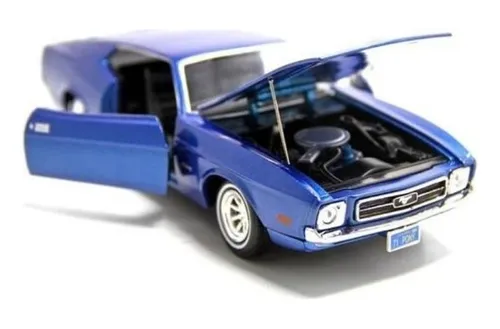 Ford Mustang Boss 429 1970 - Escala 1/18 Motormax