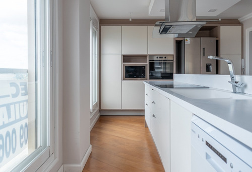 Imagen 6 de 18 de Venta Apartamento De 2 Dormitorios En Suite Con Vista Al Mar, Estrene, Vigilancia