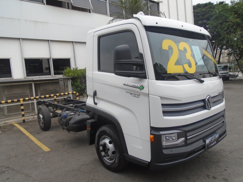 Volkswagem Delivery Express+ 2022/2023