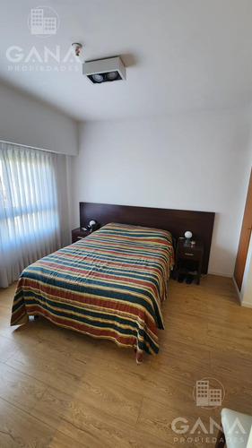 Venta Departamento Un Dormitorio Con Balcón Zona Terminal.