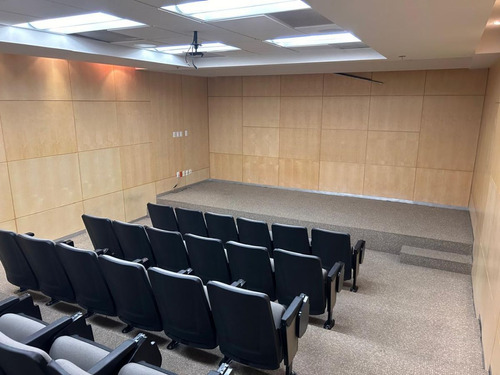 Edificio En Renta 1,778 M2. Parque Industrial Naucalpan.