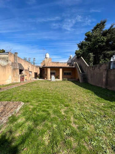 Imagen 18 de 20 de Casa En Venta De 2 Dormitorios C/ Cochera En San Justo