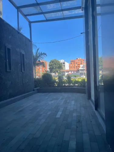 Local En Arriendo/venta En Chico Norte. Cod A1016063