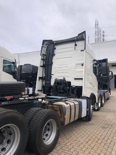 Imagem 14 de 15 de Volvo Fh 460 6x2 0km $769.990,00