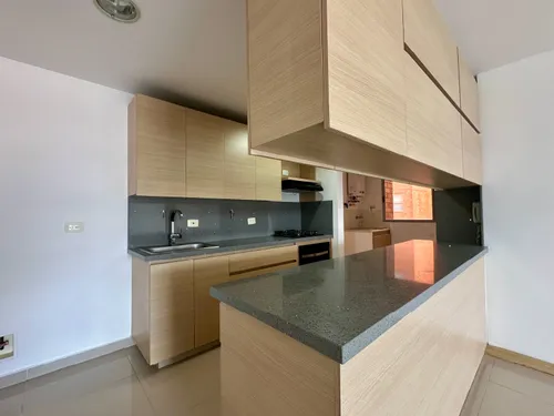 Apartamento En Arriendo En Jardines. Cod A776072