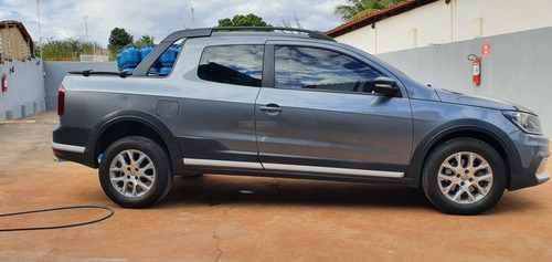 Imagem 4 de 9 de Volkswagen Saveiro 1.6 16v Cross Cab. Dupla Total Flex 2p-