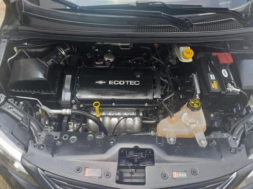 Imagen 11 de 13 de Chevrolet Sonic 2017 1.6 Lt At