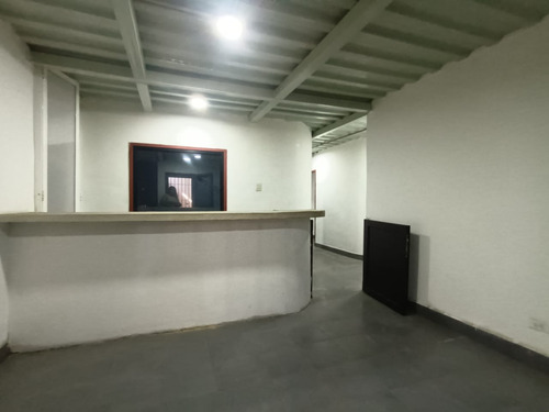 Galpón Industrial En Venta La Quizanda Valencia Dayana S.