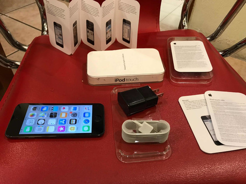 iPod Touch De 5a G Wifi Bluetooth Dos Camaras (Usado)