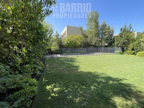 Casa En Venta En Colina