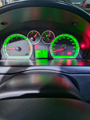 Chevrolet Aveo Lt 2011