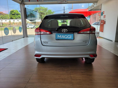 Imagem 6 de 12 de Yaris 1.5 16v Flex Xs Multidrive
