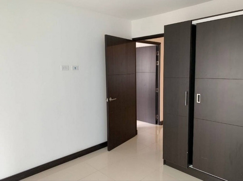 Nuevo Moderno Con Finos Acabados Apto En Zapote En Alq!