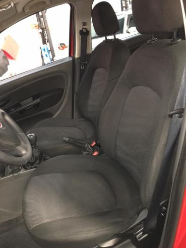 Fiat Punto Attractive 1.4 Completo 2012