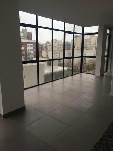 Departamento En Venta - 2 Dormitorios 2 Baños - Cochera - 90mts2 - Mar Del Plata