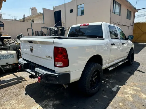 RAM Ram 1500 3.6 Tradesman V6 Crew Cab 4X4