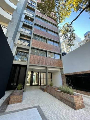 Se Vende Hermoso 2 Ambientes En Zona Estratégica!! 1°d