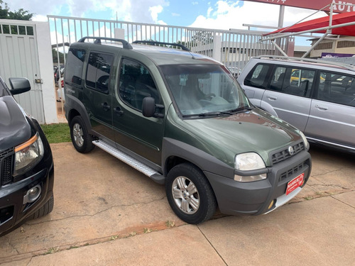 Imagem 5 de 12 de Fiat Doblò 1.8 Mpi Adventure 8v Flex 4p Manual