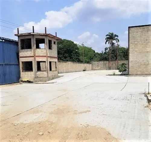Terreno Industrial De .17.539 M2