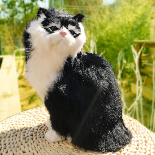 Realista Peludo Sentado Blanco Y Negro Gato Figurita Si...