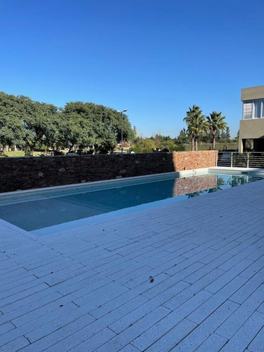 Imagen 26 de 28 de Venta Departamento - Jardines Del Palmar Nordelta