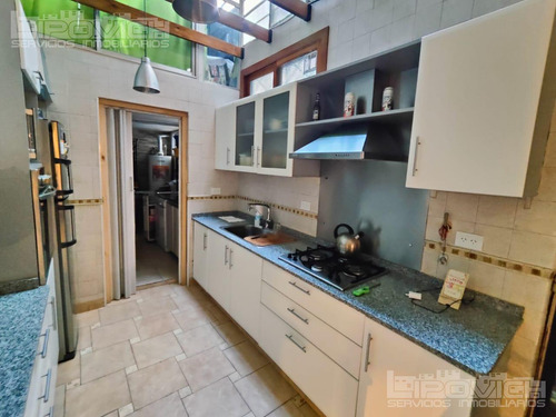 Ph En Venta. 5 Ambientes En Duplex. Reciclado Completamente. Quincho Con Parrilla. Sin Expensas. C. Arenal Al 4400. Villa Crespo