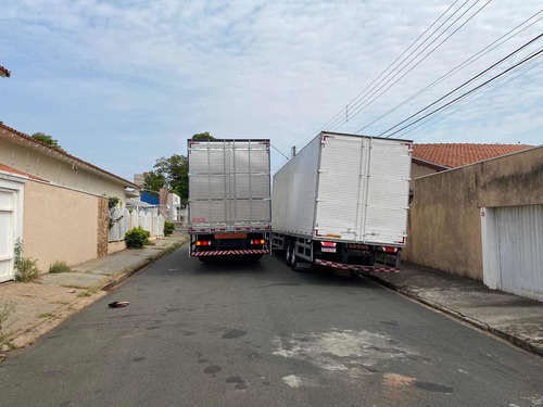 Caminhão Iveco Tector 24-280