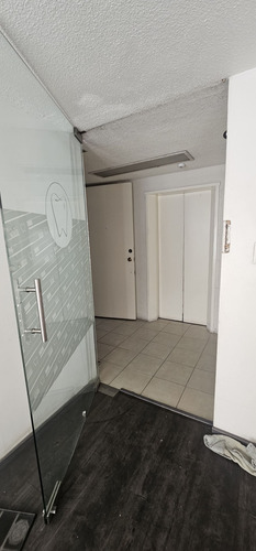 Oficina O Consultorio 80m2 Acondicionada Con Privados